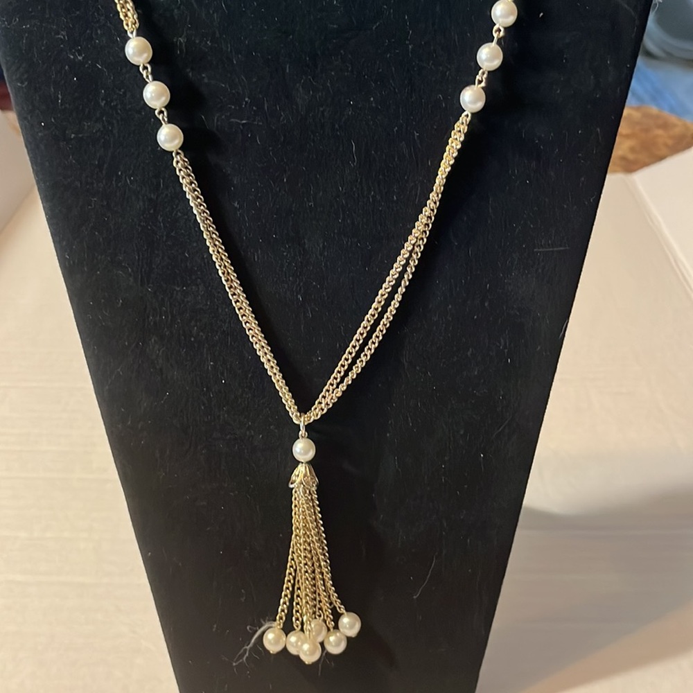 Gold Chains Tassel Pearl Dangle Necklace